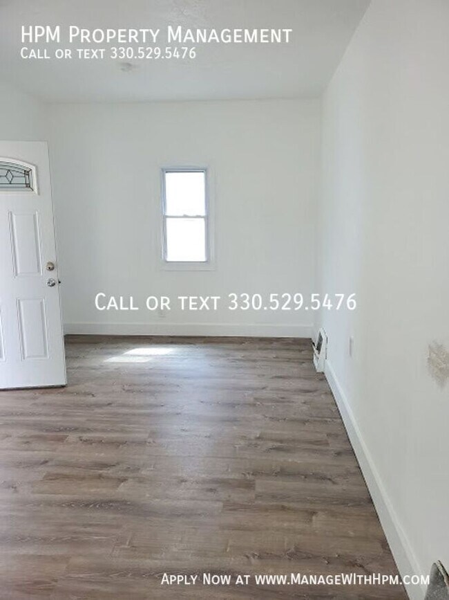 Building Photo - 394 Stanton Ave