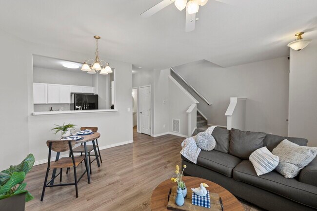 Foto del edificio - 7861 Sandy Springs Point