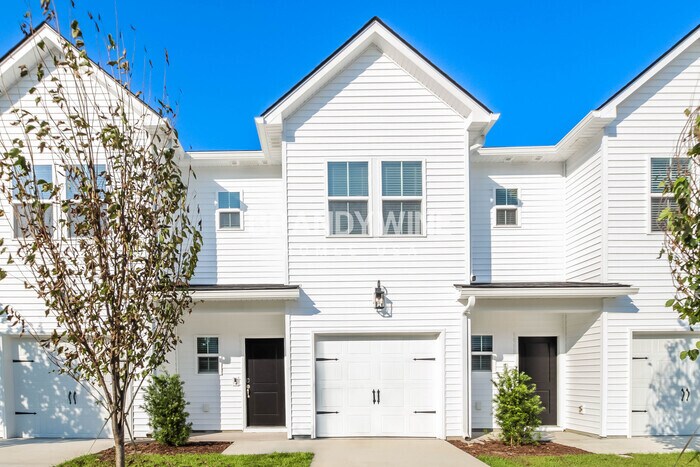 Foto principal - 1028 Wildflower Dr