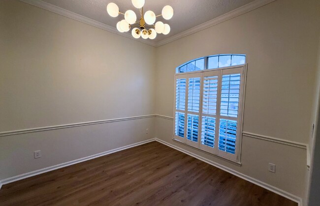 Building Photo - Spacious 4 Bedroom Home in Waterford Estat...