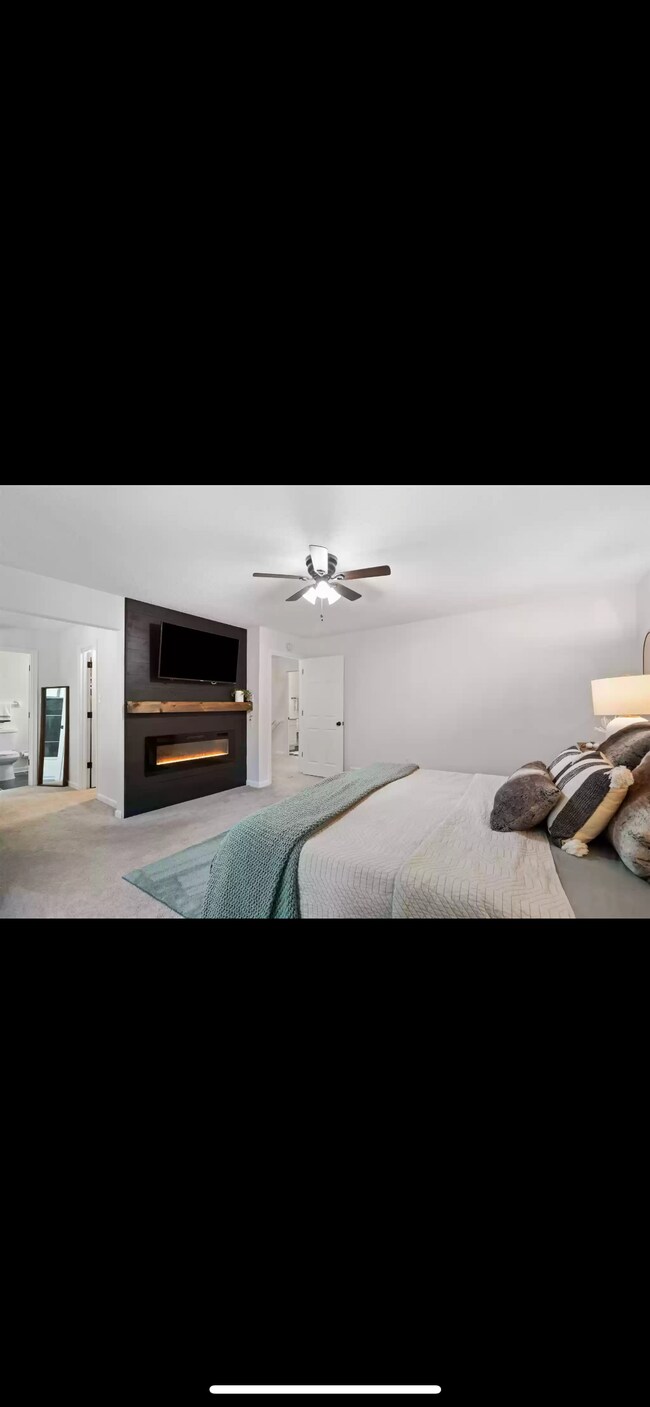 Foto del edificio - 8081 Ridgetown Ln
