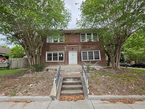 Building Photo - 1226 W Gray St