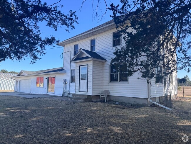 Building Photo - N9820 County Road XX