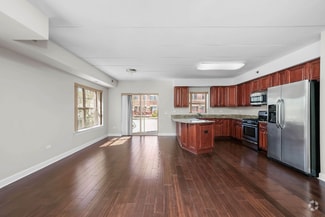 Building Photo - 6636 W 65th St