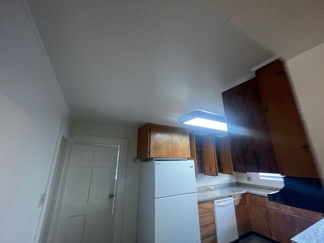 Foto del edificio - 728 W 3rd St