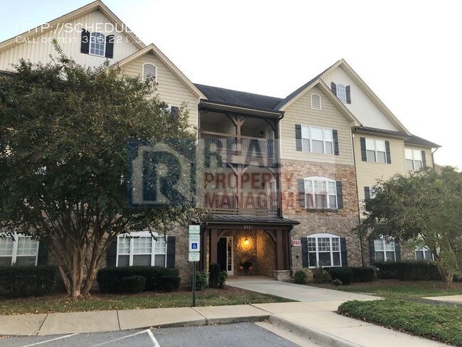 Foto del edificio - 4722 Tatton Park Cir