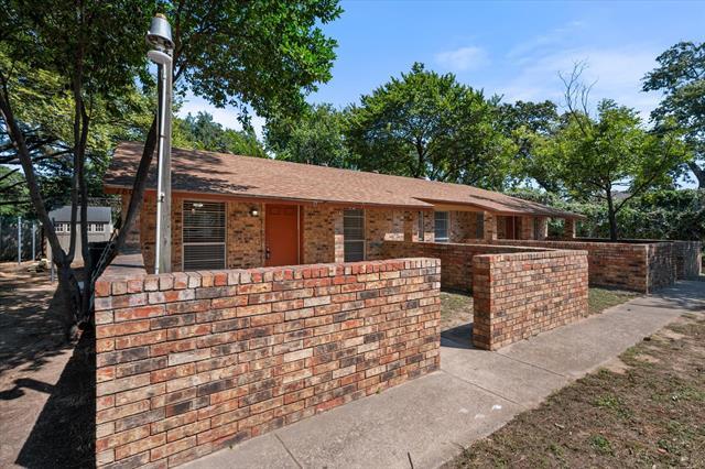Building Photo - 1803 Harry Ct