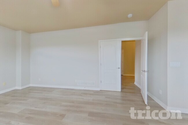 Foto del edificio - 10857 Greenbelt Dr