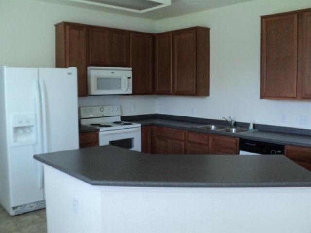 Building Photo - 1832 Bayland St