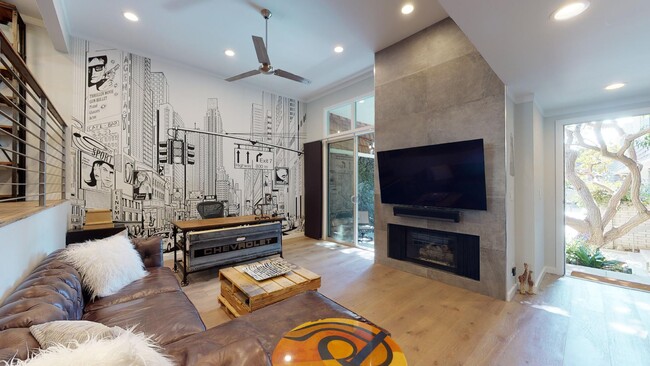 Building Photo - 4776 La Villa Marina Ln