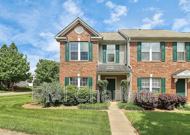 Foto principal - 12144 Cane Branch Way