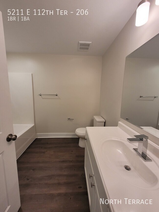 Foto del edificio - 5211 E 112 Terrace