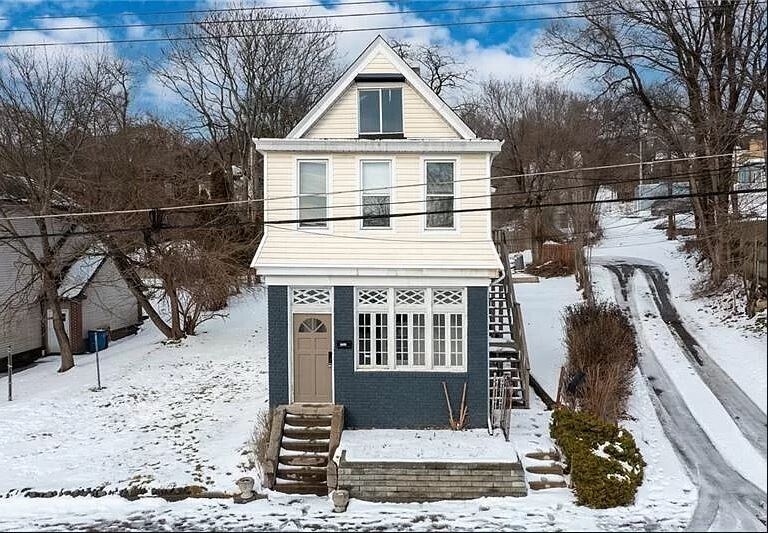 5349 Kincaid St Unit 2, Pittsburgh, PA 15224 5349 Kincaid St