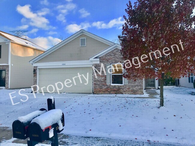 Building Photo - Beautiful 3 Bedroom 2 Bathroom Ranch Style Home in Lawrence!