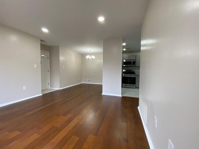 Foto del edificio - 94 Quince Ct