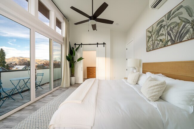 Foto del edificio - 1217 Columbine St