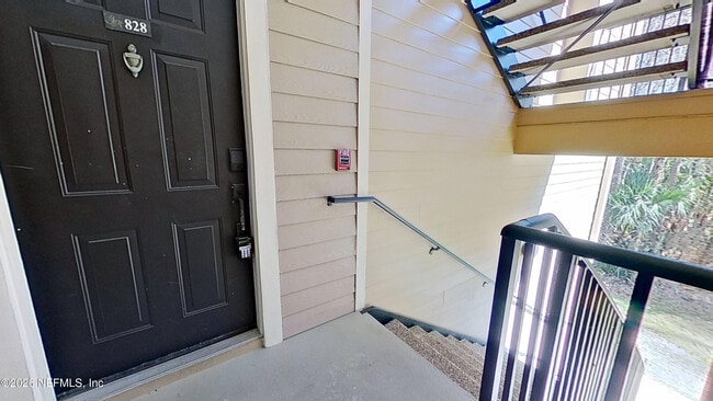 Foto del edificio - 13810 Sutton Park Dr N