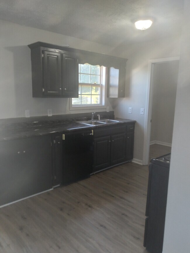 106 Daytona Ln, Shelbyville, TN 37160 House for Rent in Shelbyville, TN