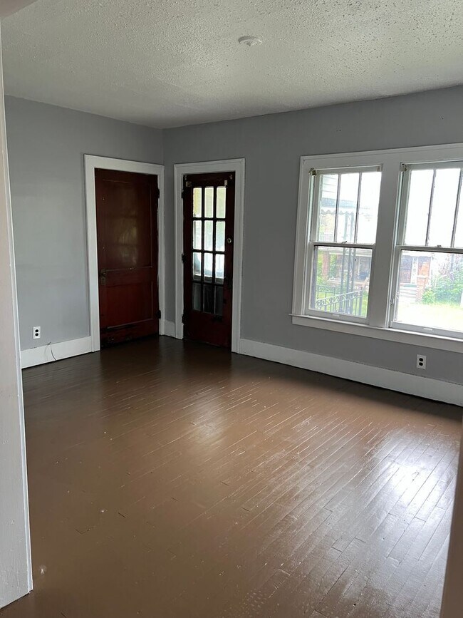 Foto del edificio - 6691 Barton St