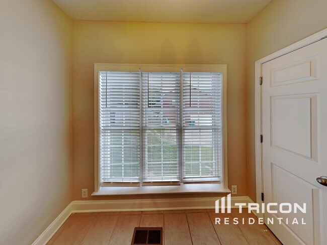 Foto del edificio - 420 Spring Hill Drive Smyrna TN
