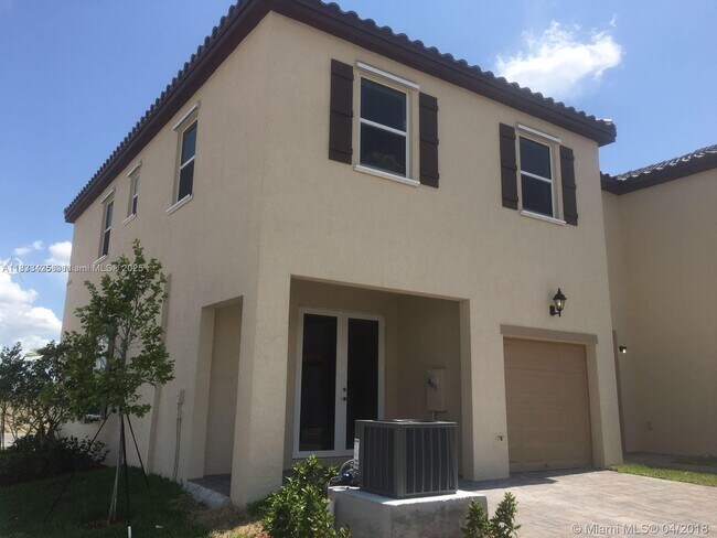 Building Photo - 17141 SW 96th St