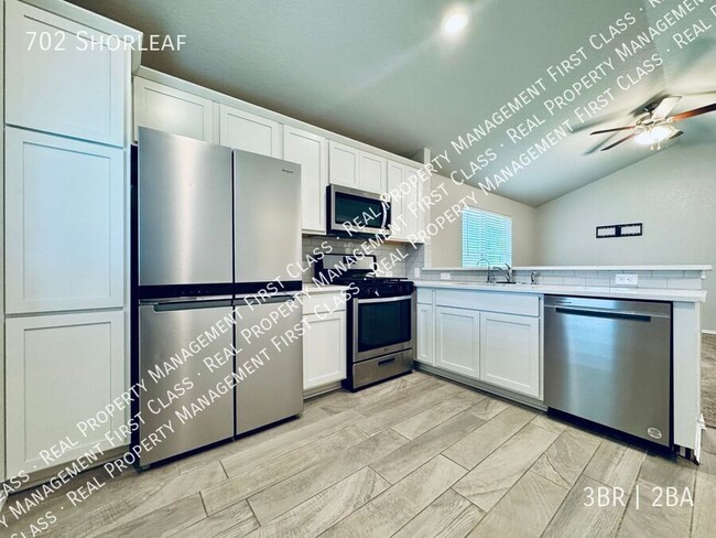 Building Photo - 702 Shorleaf-