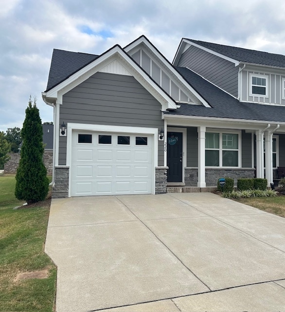 Building Photo - 220 Ruth Wy