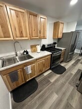 Building Photo - 115 W Chuska St