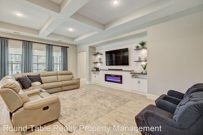 4 br, 3 bath House - 140 Oxbridge way - 4