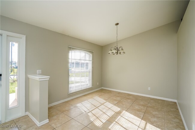 Foto del edificio - 3022 SW 11th Ct
