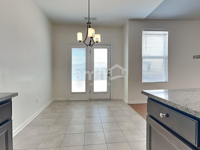 Building Photo - 1261 Riverbirch Way