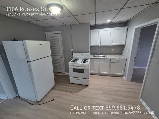 Foto del edificio - 3106 Rogers St
