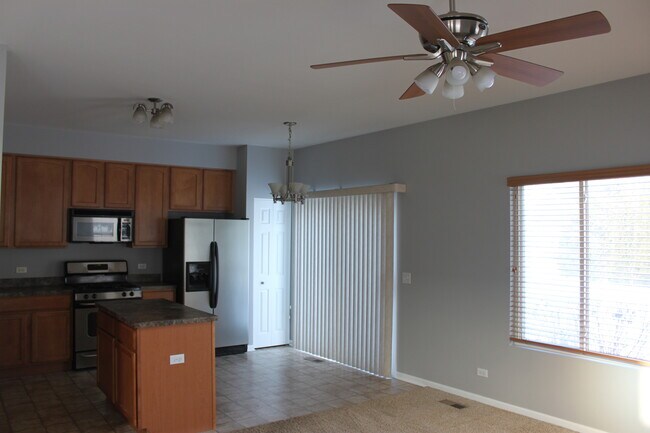 Building Photo - 3320 Ronan Dr
