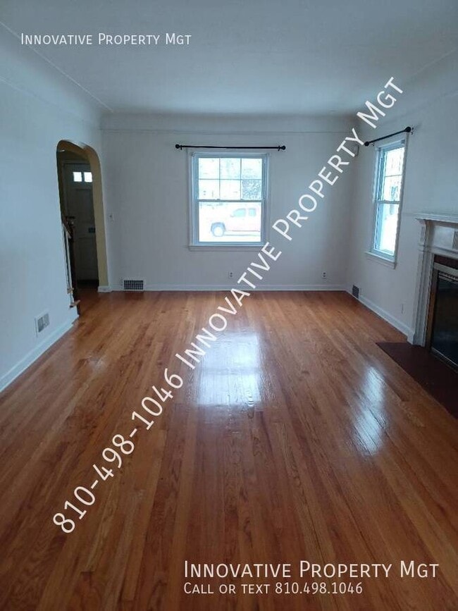 Building Photo - 611 Roome Ct