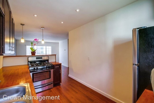 Building Photo - 4012 Ingraham St