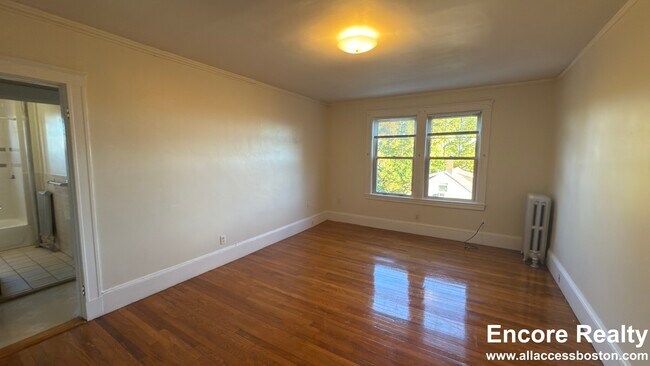 Building Photo - 155 Summer St