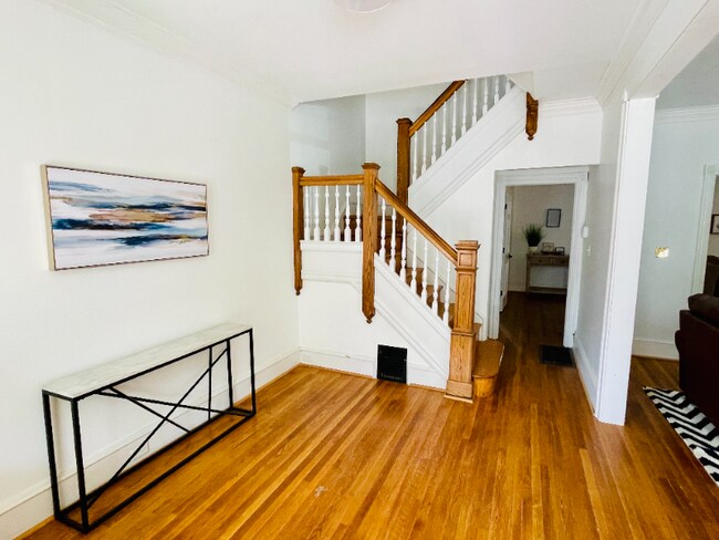 Photo - 1519 W 14th St House