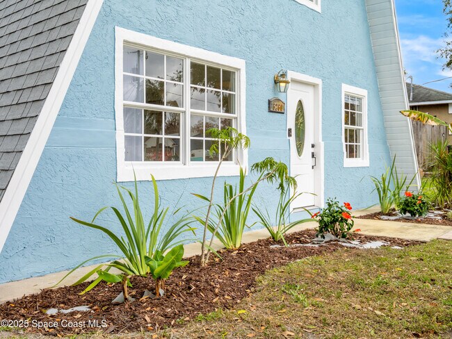 Foto del edificio - 6260 Marcy St