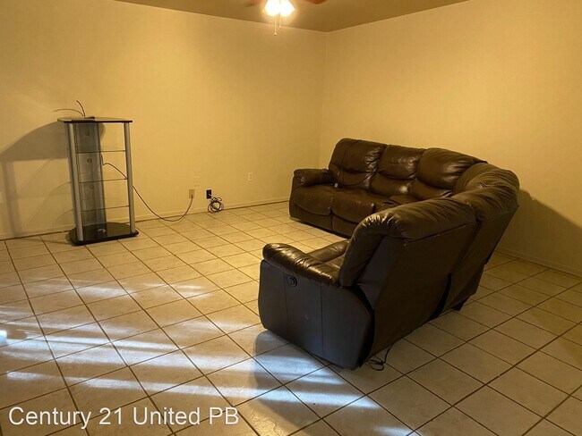 Foto del edificio - 4 br, 2 bath House - 1108 Bloomfield