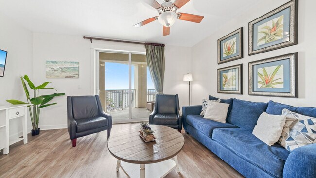 Foto del edificio - 11800 Front Beach Rd