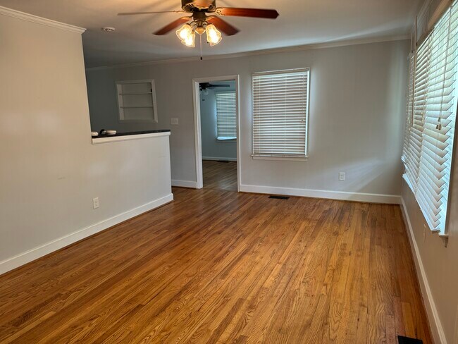 Foto del edificio - 2712 Layden St