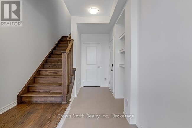 Building Photo - 93 Rockface Trl