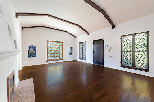 Foto del edificio - 1846 Holmby Ave