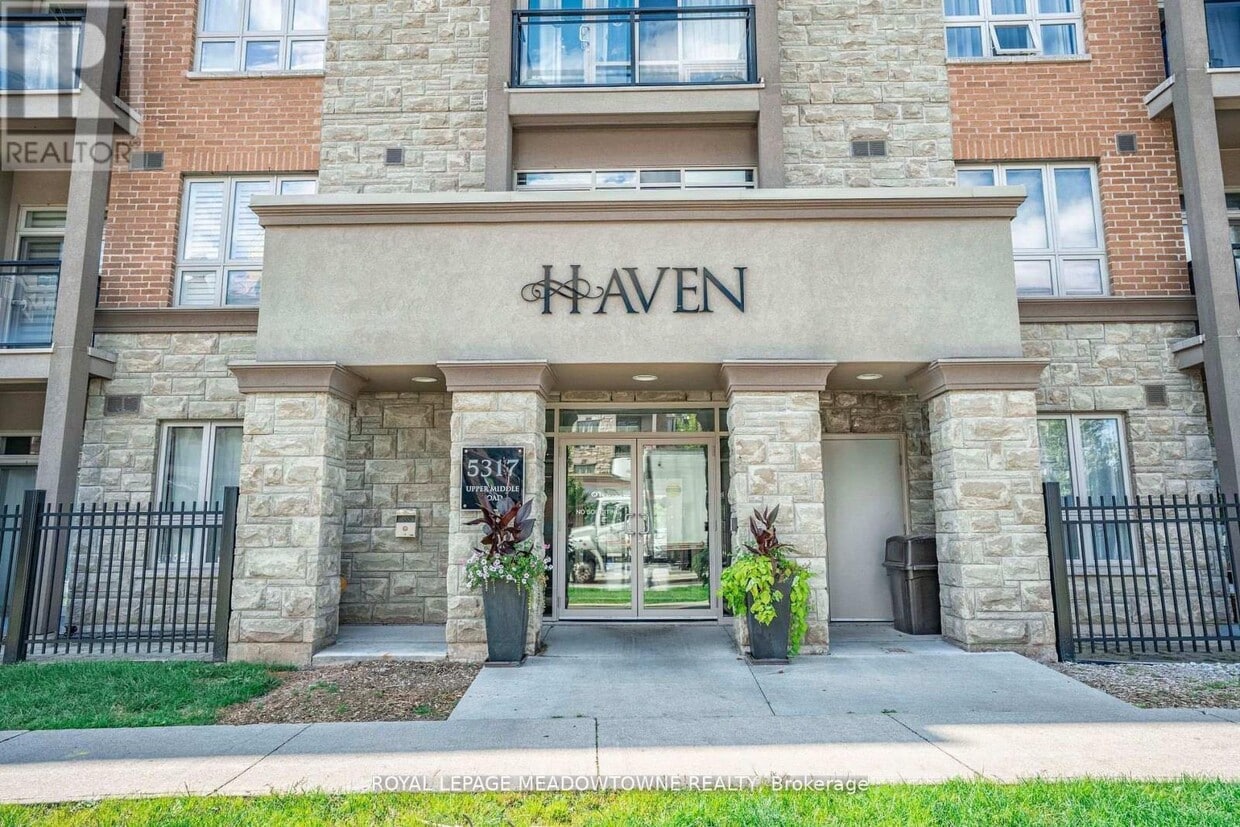 Photo principale - 5317 Upper Middle Rd