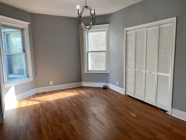 Foto del edificio - 6344 S Vernon Ave