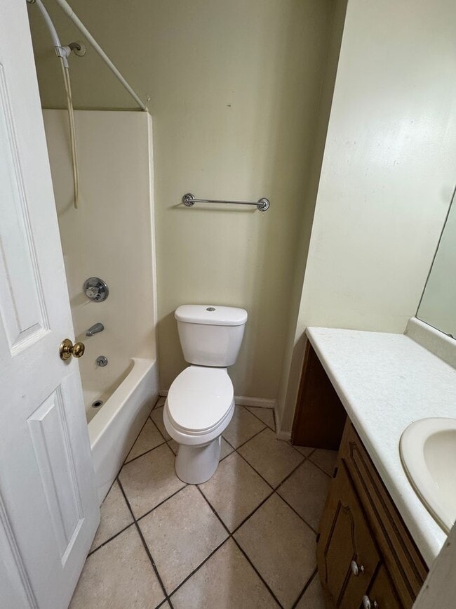 Foto del edificio - 37 Ty Dr