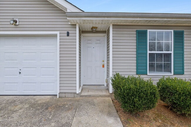 Building Photo - 269 B EXECUTIVE AVENUE