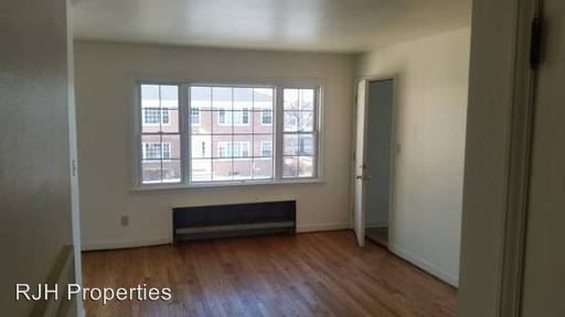 Foto del edificio - 4522 W Fond Du Lac Ave