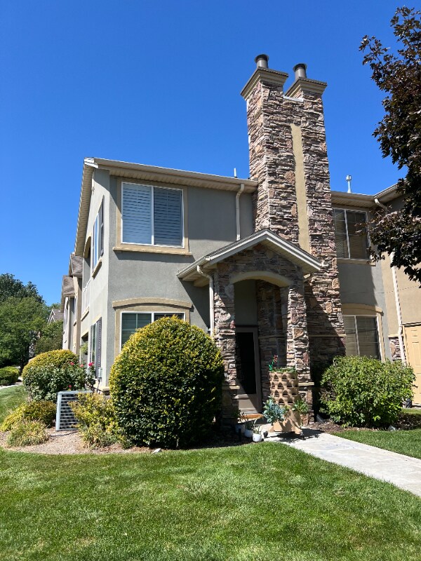 Building Photo - 1541 W 50 N