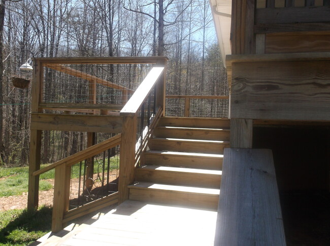 Building Photo - 196 Wildwood Trl